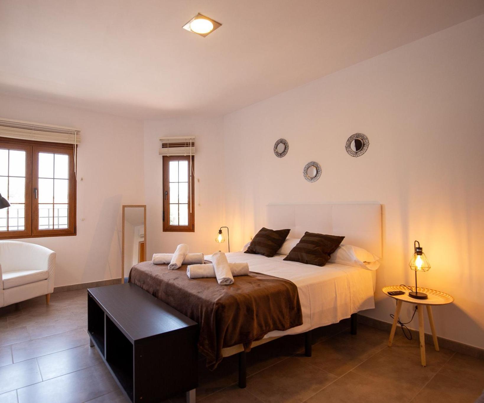 La Mancha Suites Casa Rural Pedro Munoz Екстер'єр фото
